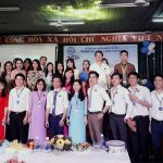 doi-ngu-can-bo-giang-vien-nhan-vien-nha-truong-pasteur