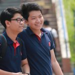 thi-sinh-tham-gia-tuyen-sinh-lop-10